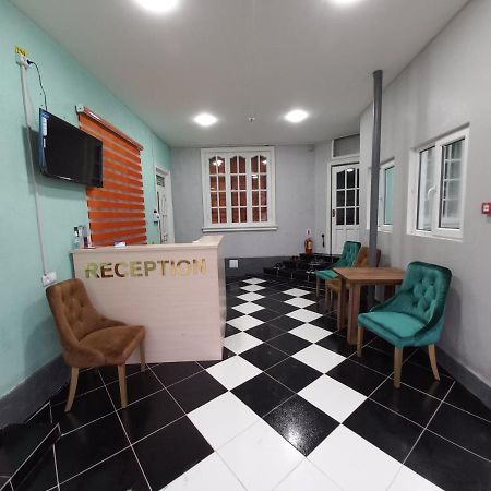 Hotel S & D Hostel Tasken Kültér fotó