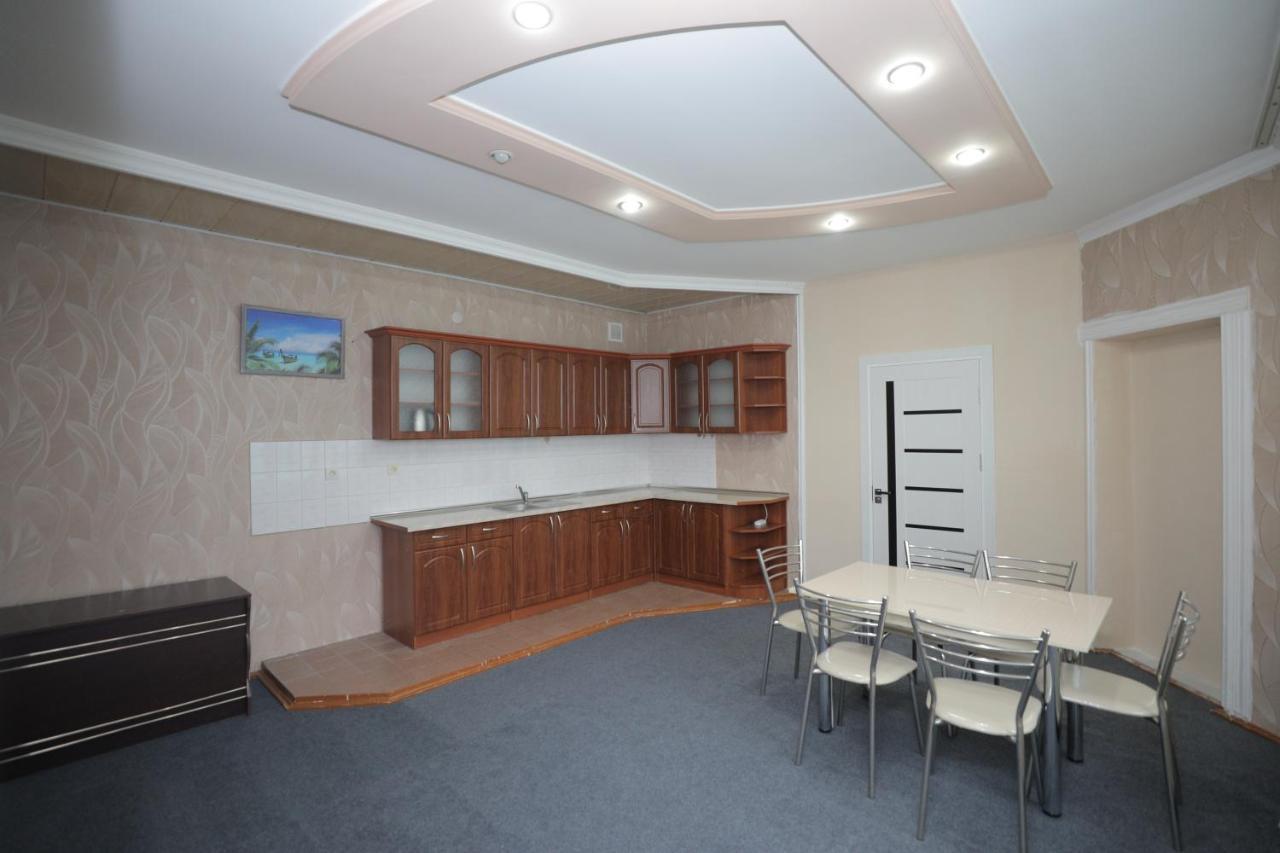 Hotel S & D Hostel Tasken Kültér fotó