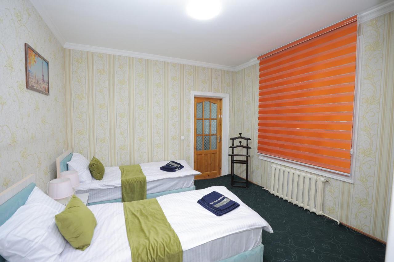 Hotel S & D Hostel Tasken Kültér fotó